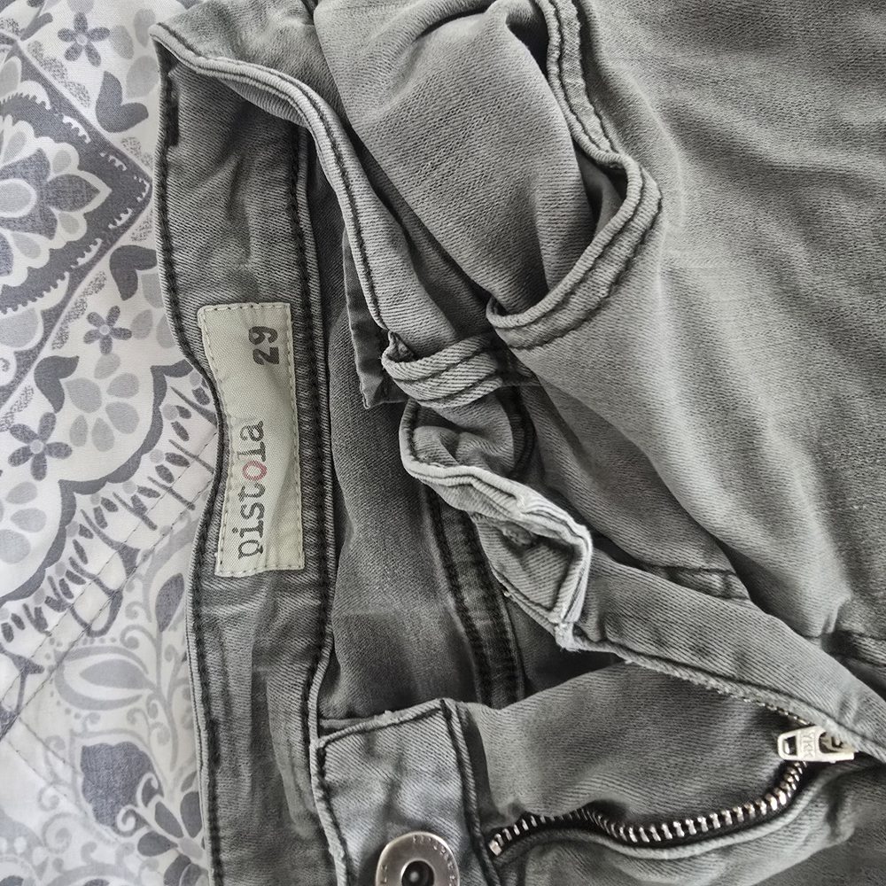 Pistola Gray Denim Jeans
